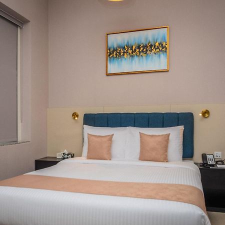 Vogo Grand Hotel Formerly Best Western Plus Hotel Dubai Academic City Екстериор снимка