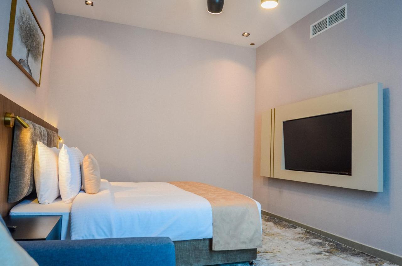 Vogo Grand Hotel Formerly Best Western Plus Hotel Dubai Academic City Екстериор снимка
