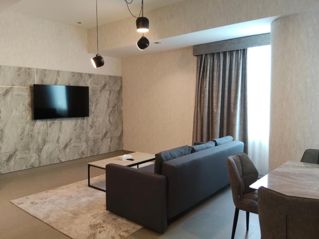 Vogo Grand Hotel Formerly Best Western Plus Hotel Dubai Academic City Стая снимка